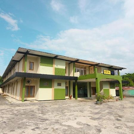 Spot On 2809 Hotel Yasmin Siak Sri Indrapura Exterior photo
